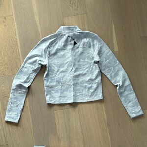 NWOT Lululemon Aloha limited edition Pace Pursuit white camo half zip